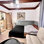 Homestay Tatrydom